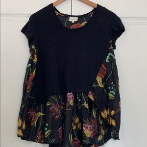 High low black and floral print crop top